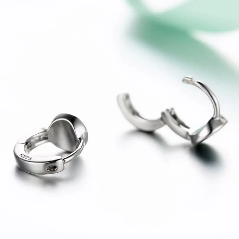 Изысканные черные круглые серьги с ушным крючком для женщин трендовые