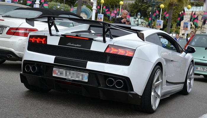 

Fit for Garllado GT LP560 LP570 modified carbon fiber rear wing rear spoiler wing