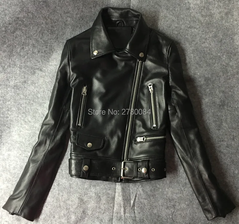 Женская короткая приталенная мотоциклетная куртка из натуральной овечьей кожи