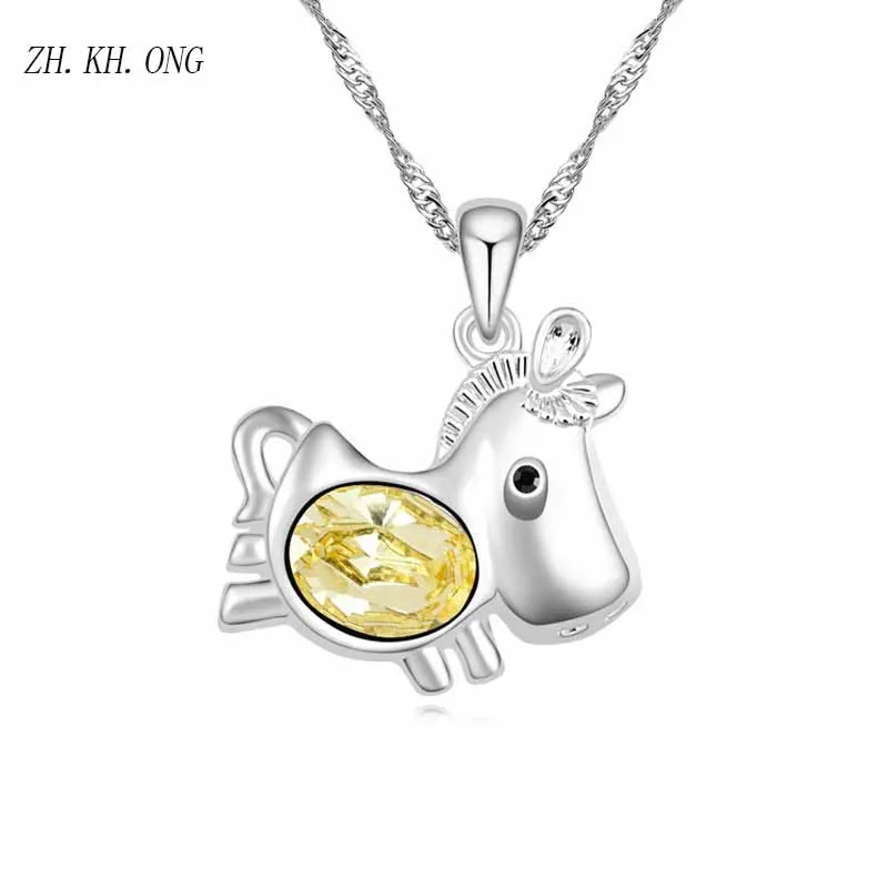 ZK. Х. Онг Австрия Кристалл животных ожерелье мило лошадь моделирования кристалл