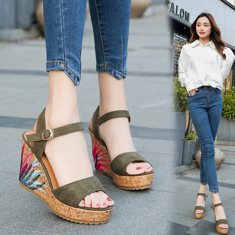 Летние туфли на ультравысокой танкетке Босоножки высоком каблуке Модные женские