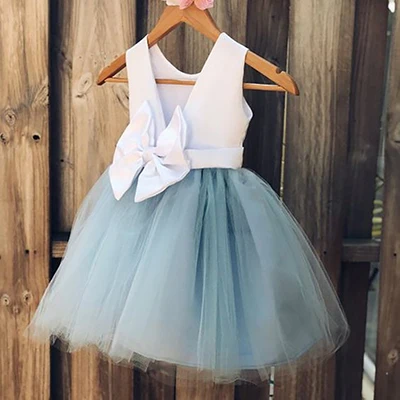 white and blue Синее Недорогое Платье с цветочным рисунком для девочек г. платье принцессы трапециевидной формы для первого причастия с бантом, праздничное платье для девочек - Цвет: white and blue