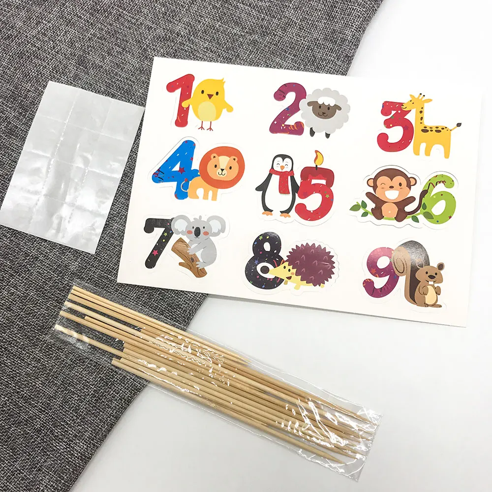 

Animal Number Cake Toppers with Stick Kids Birthday Party Cake Decorating Supplies Paper Baby Shower Candy Bar Decorations