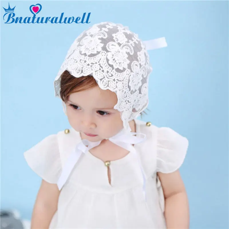 H832 white Bnaturalwell/белый Хлопковый головной убор для маленьких девочек с цветочным декором, Солнцезащитный головной убор, размер от 2 до 12 месяцев, чепчик для крещения, подарок для новорожденных, фото реквизит, H201S - Цвет: H832 white