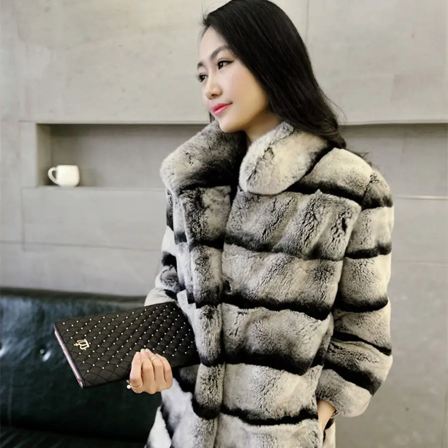 2018 новые зимние модели с воротником-стойкой в тонкую полоску теплое пальто мехом