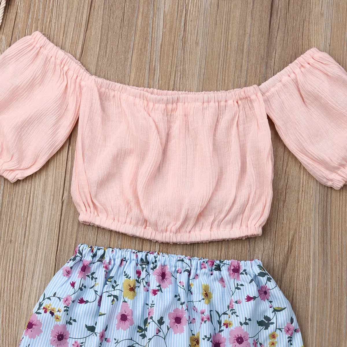 Комплект одежды для маленьких девочек новинка 2019 Детские однотонные топы с