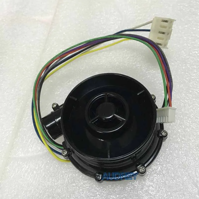 Высокоскоростной микро бесщеточный вентилятор постоянного тока 70*40 мм 12