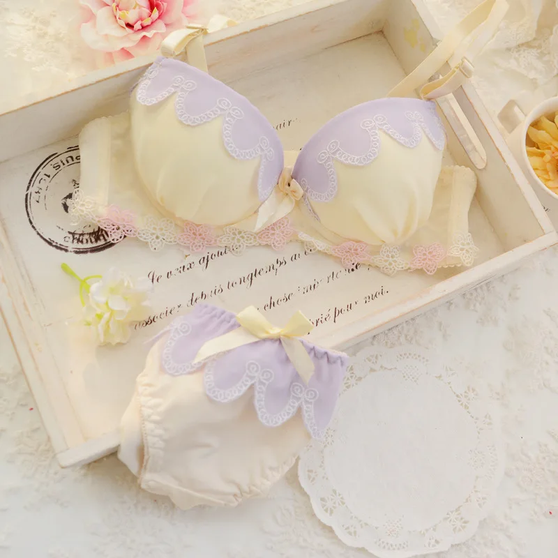 Комплекты сексуального нижнего белья с бюстгальтером брендовые комплекты