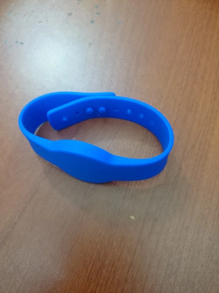 Оптовая продажа 915 МГц UHF силиконовый браслет RFID для бассейна|silicone rfid wristband|rfid