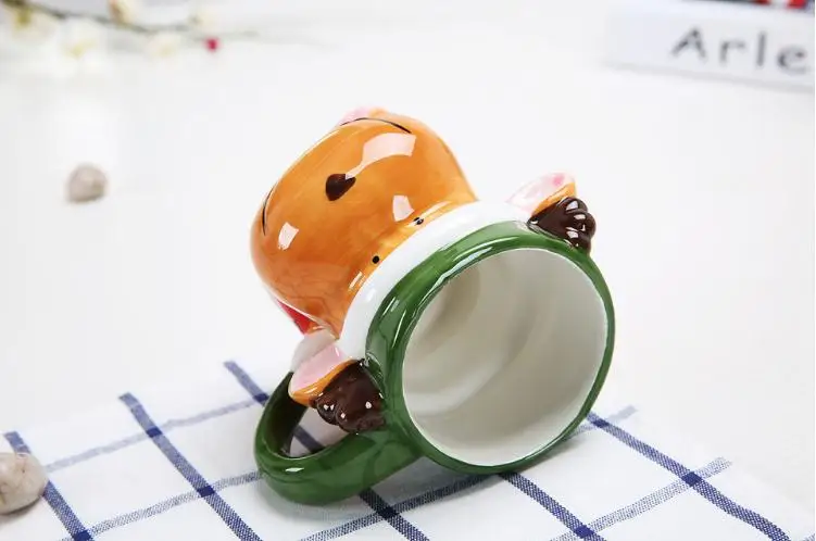 Керамические кружки с 3d-изображением Санта-Клауса и снеговика, чашки для воды, чашки для молока, милая посуда для напитков, Рождественский Снеговик, олень, Санта-Клаус, кофейная чашка SN1537