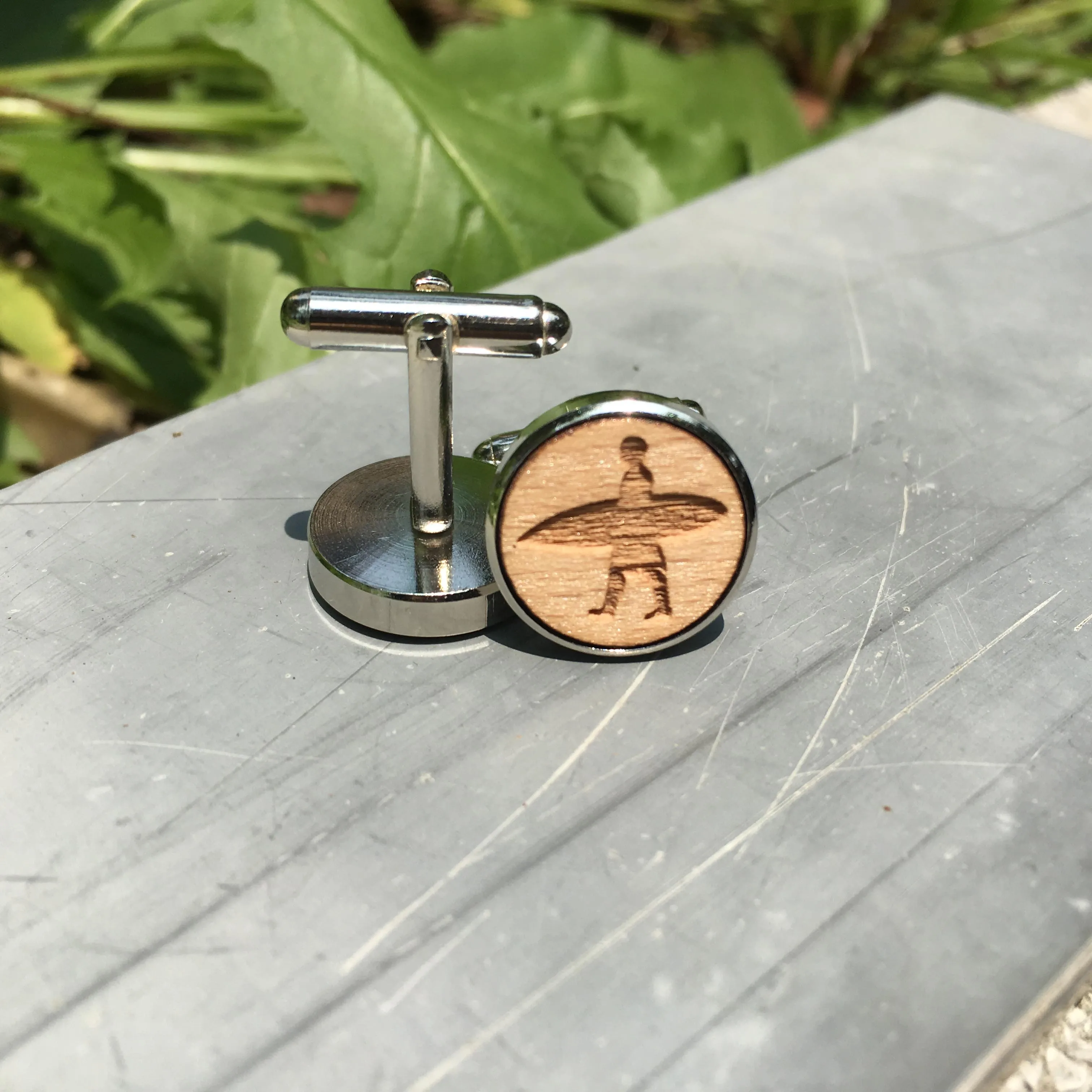 Серфер лазерная резка запонки Surfer Dude Groomsmen подарок Жених серфинг деревянные