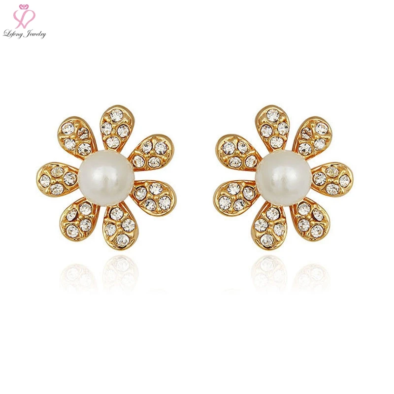 Lefeng Золотой цветок Форма Имитация Перл Кристалл серьги стержня для женщин