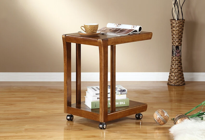 Полностью натуральная деревянная кровать несколько красивых диванов приставок.