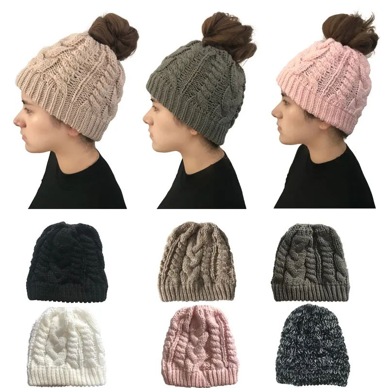Женский хвостик стрейч вязанная крючком шапка грязная булочка Beanie Holey теплые зимние шапки