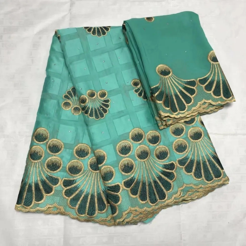 New design Africa French Lace Fabric 2018 High quality Hot selling Bazin Riche Getzner with Blouse Embroidery Brocade Lac 14-54 | Дом и сад