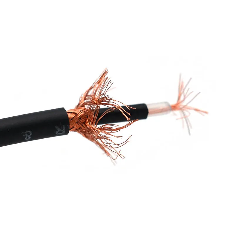 Кабель гитарный двухъядерный из ПВХ диаметром 4 мм черный приборный кабель с