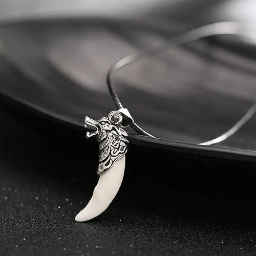 Панк мода смелые мужчины волчьи клыки ожерелье с острой подвеской Женщины