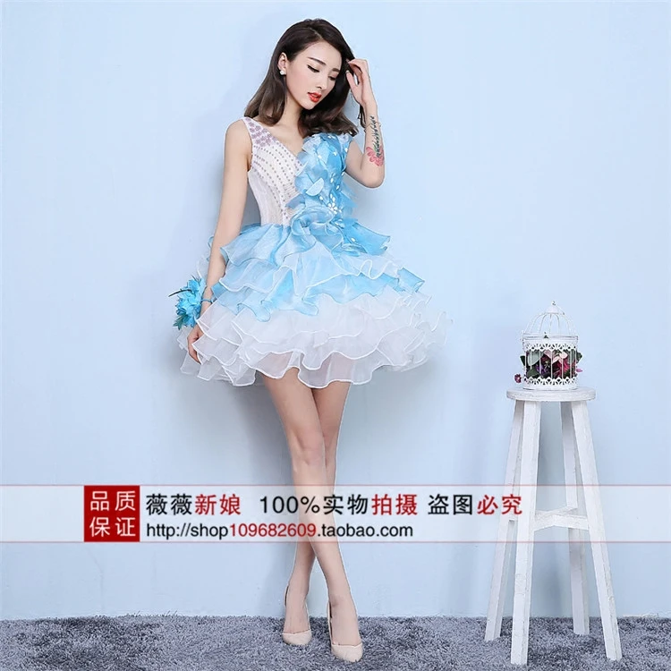 Элегантные коктейльные платья с V образным вырезом и бусинами Модель 2016 года