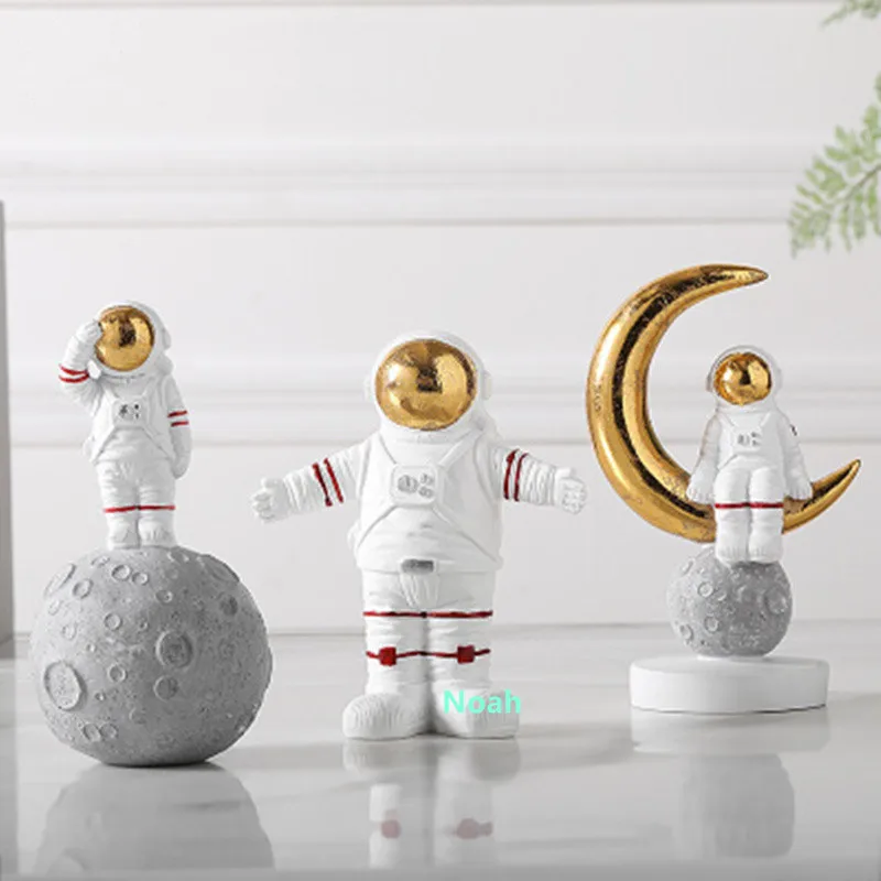 Космический человек модель космонавта скульптура статуя Северная Европа