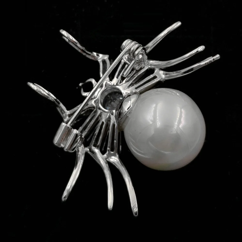 Ювелирные изделия от насекомых прозрачные фианиты и жемчужные броши пауки
