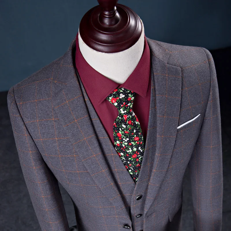 (Куртка + жилет брюки) 2017 Весна Новый стиль мужские деловые костюмы