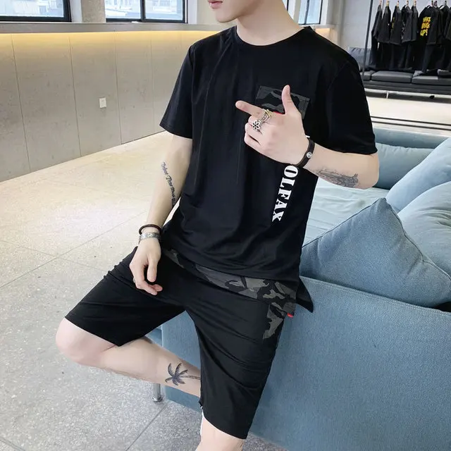 

Rlyaeiz Large Size 4XL 2019 Summer Casual Set Men Tracksuit Camouflage Printed T shirts + Shorts Sporting Suits Male Sportswear