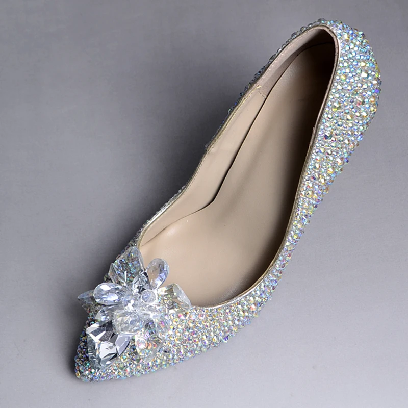 Туфли-лодочки вечерние со стразами и острым носком для свадьбы | Обувь