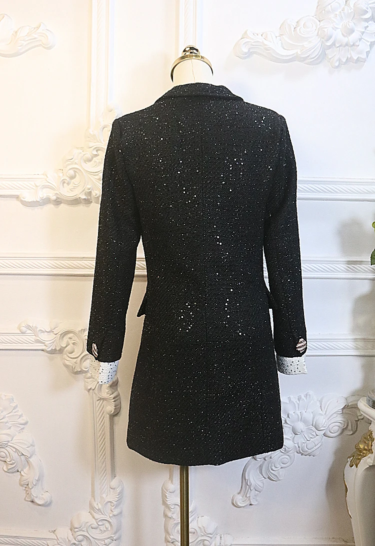 Женское шерстяное пальто из твида длинное черное двубортное приталенное с