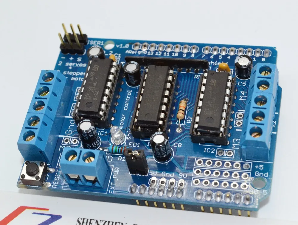L293D управления двигателем щит Мотор привода Плата расширения для Arduino двигатель