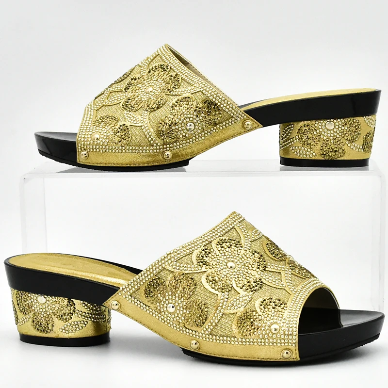 Новейшие элегантные женские туфли лодочки свадебные со стразами итальянская