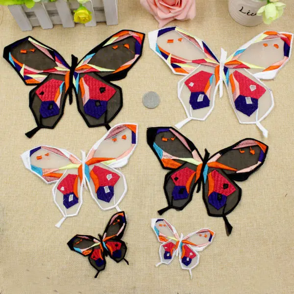 3 шт./партия (три разных размера но один и тот же стиль) черно-белая вышитая нашивка