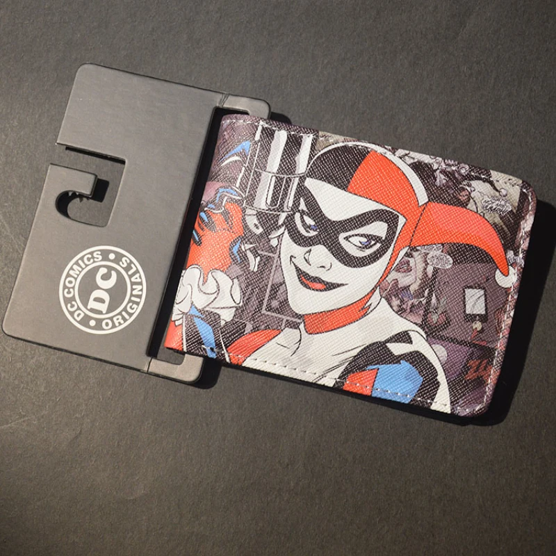Бесплатная доставка кошельки в стиле аниме с логотипом Джокера Бэтмена вампира