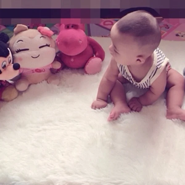 Мода противоскольжения пушистый Коврик S мохнатые Обеденная дома Спальня Ковёр