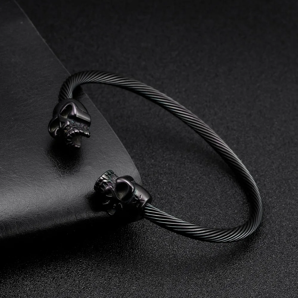 

Vintage Black Skull Stainless Steel Men Male Open Cuff Bracelets Bangles Punk Sporty Outdoor Skeleton Wristband Bangles Pulsera