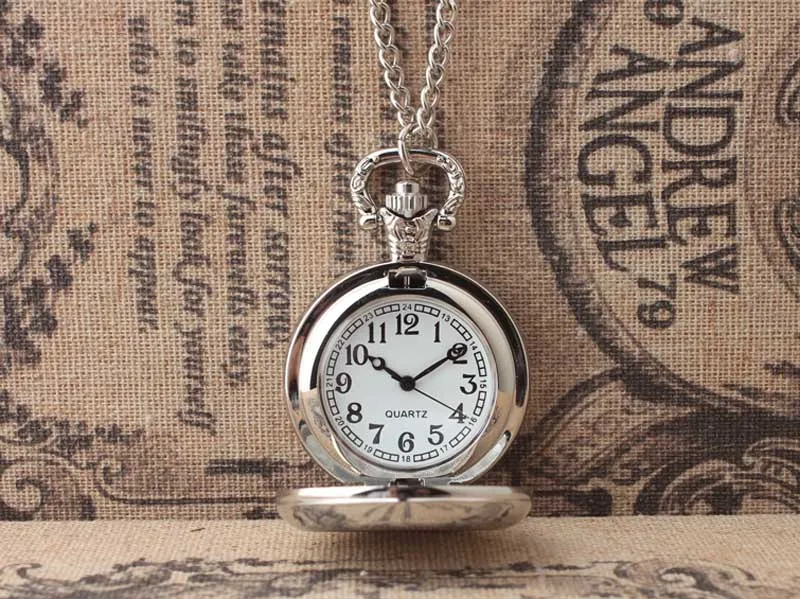 Мода личность ретро щитка женщины карманные часы студент женский ожерелье