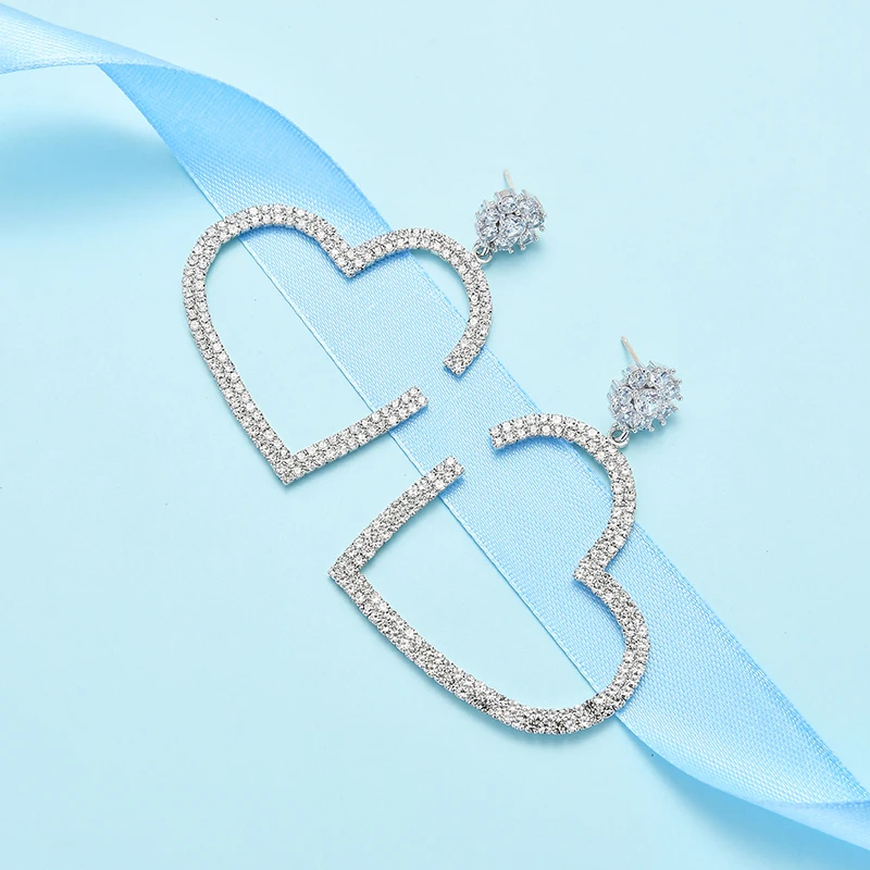 

Zhijia Jewelry Luxury Trendy Sliver Color Heart Rhinestone Crystal Stud Earring For Women Dress Party Gifts