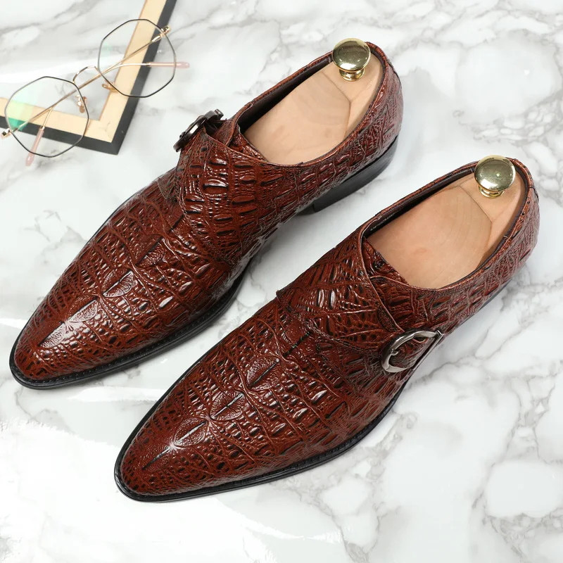 

New Trend Crocodile Pattern Men's Shoes Korean Version Trendy Wild Pointed Toe Men's Casual Shoes