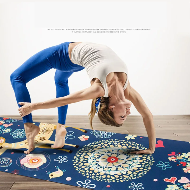 저렴한 사슴 가죽 요가 매트 미끄럼 방지 1.5mm 초박형 휴대용 접이식 야외 피트니스 매트 필라테스 여행 요가 담요 체육관 인쇄