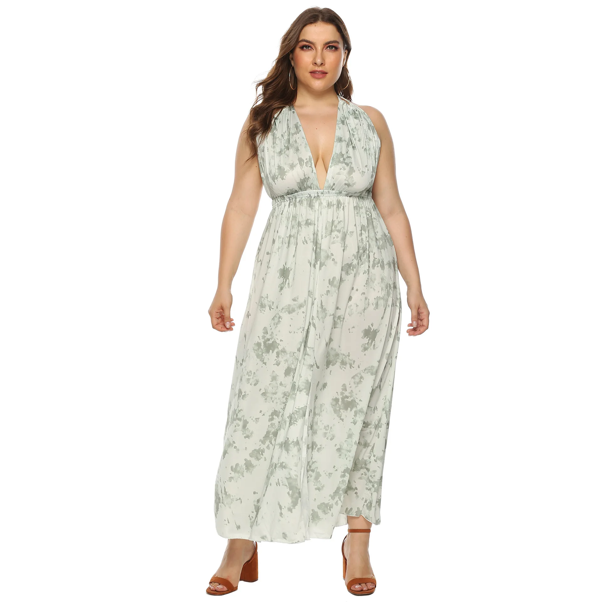 Женское пляжное платье с открытой спиной длинное большого размера богемным