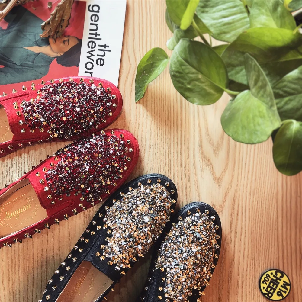 Весна 2018 новые лоферы Корейская версия женские повседневные с блестками | Обувь