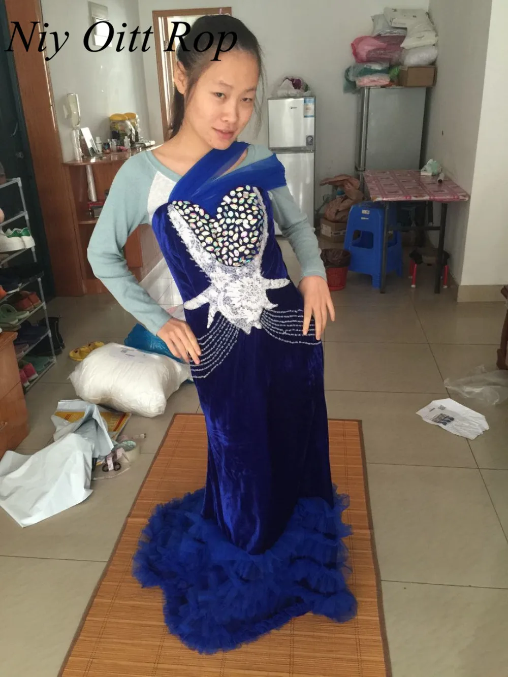 2017 Сексуальная Русалка перо Королевский синий кружева одно плечо вечернее