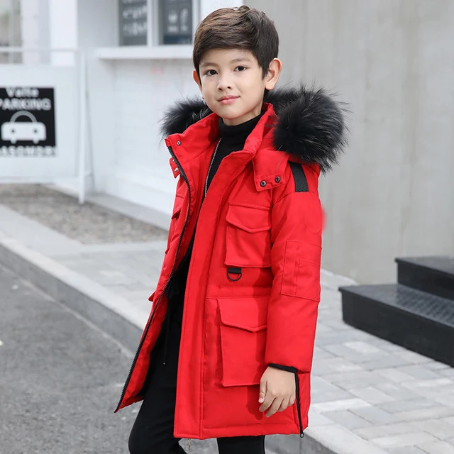 Зимние куртки на утином пуху с большим меховым воротником для мальчиков детская