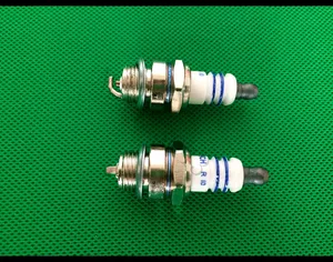 Запасные части для бензопилы 2 шт., Свеча зажигания для кустореза, 2-х тактный триммер для Bosch