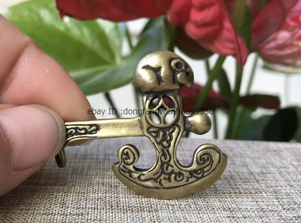 Китайский бронзовый медь богатство мышь животное топор Exorcise злой амулет кулон |