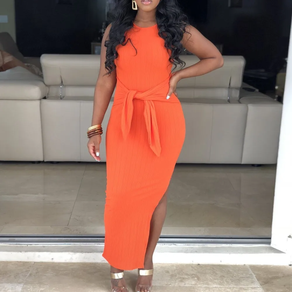 Женское трикотажное платье без рукавов голубое или оранжевое облегающее длинное