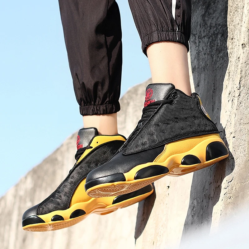 Высокие новые мужские баскетбольные туфли основной толчок модный дизайн