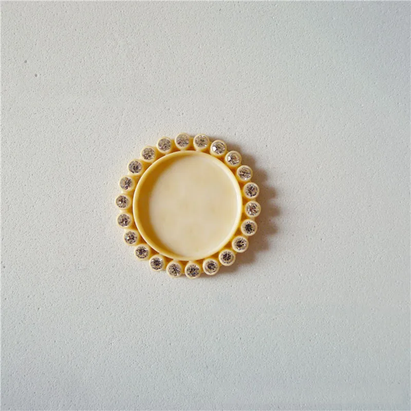 Light Yellow 25 мм плоская задняя подставка Круглая Форма Стразы из смолы Diy Украшение для праздника Ремесло Скрапбукинг - Цвет: Light Yellow