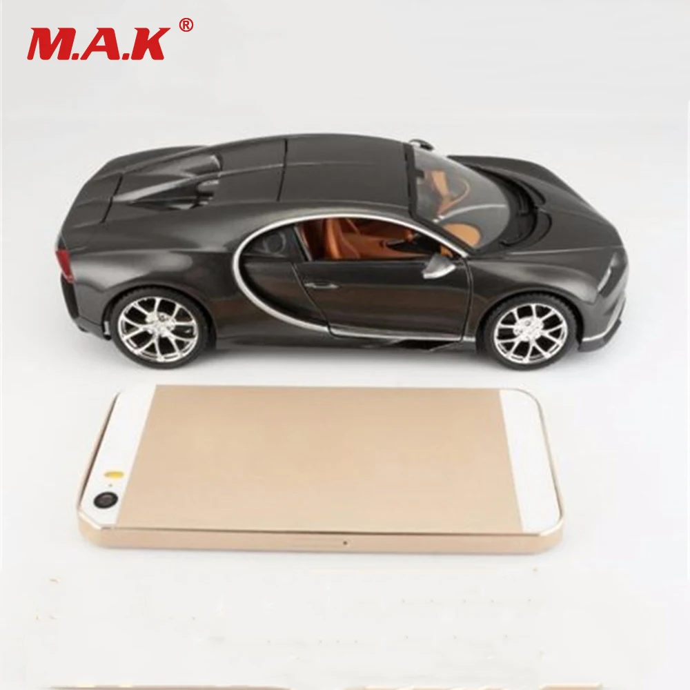 Игрушки для мальчиков и девочек 1:24 Масштаб Bugatti Veyron литья под давлением модель родстер оттягивающий автомобиль с коробкой Детская Коллекция игрушек для подарка