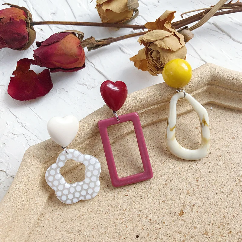 Cute Point Flowers Acrylic Drop Earrings for Women Simple Korean Irregular Heart Geometric Female Pendant Jewelry | Украшения и