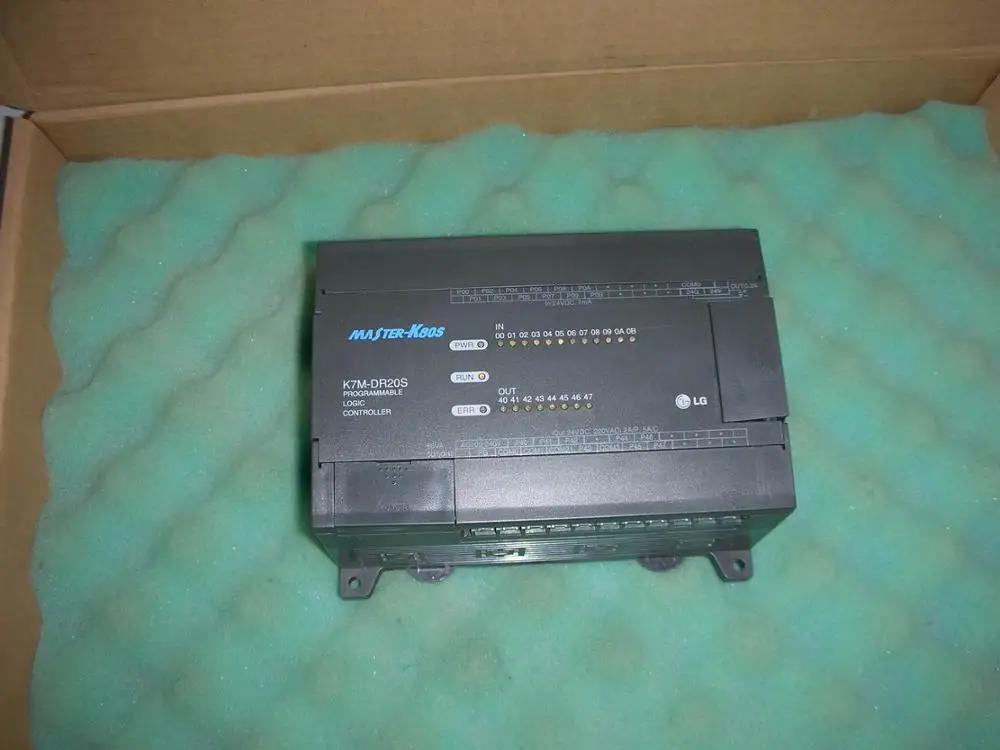 

1 шт.★PLC K7M-DR20S LG